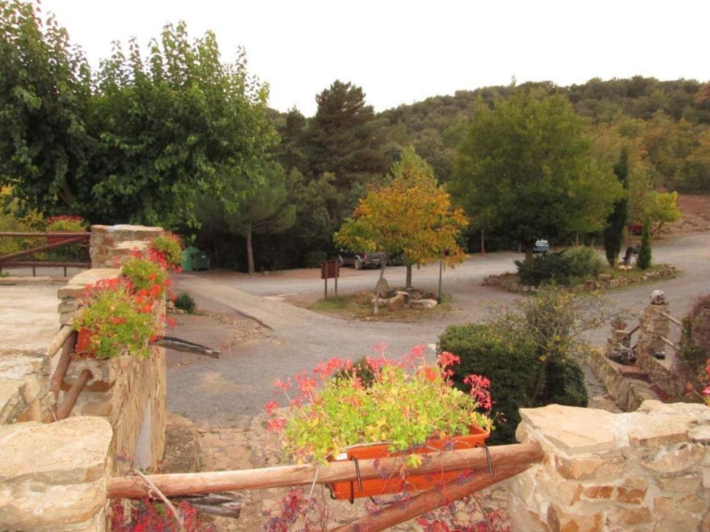 Camping Casa Fausto Cerca De Dinopolis Formiche Alto Exterior foto