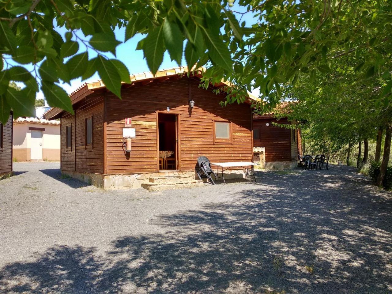 Camping Casa Fausto Cerca De Dinopolis Formiche Alto Exterior foto
