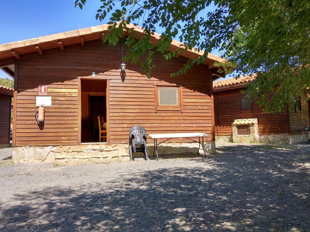 Camping Casa Fausto Cerca De Dinopolis Formiche Alto Exterior foto